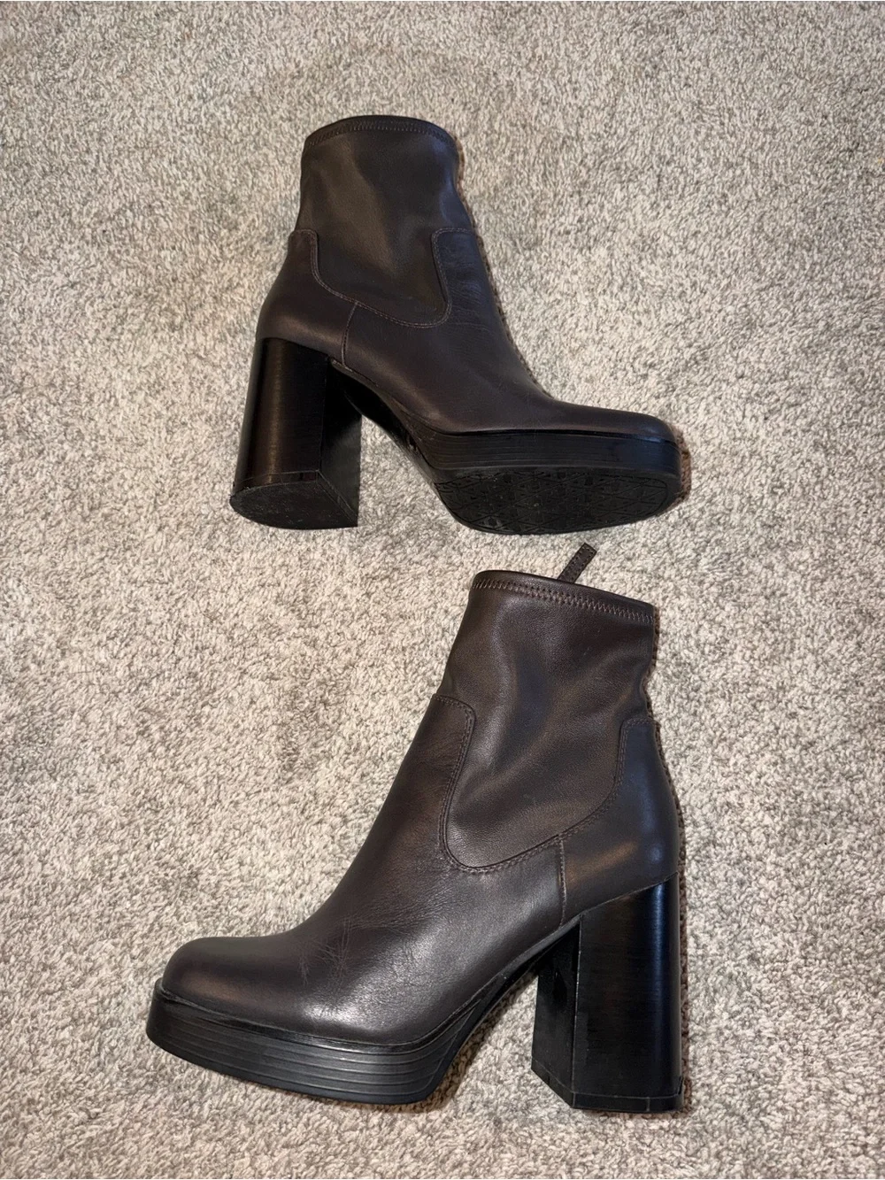 Aldo Classic Women's Brown Leather Mid-Calf Zip Boots